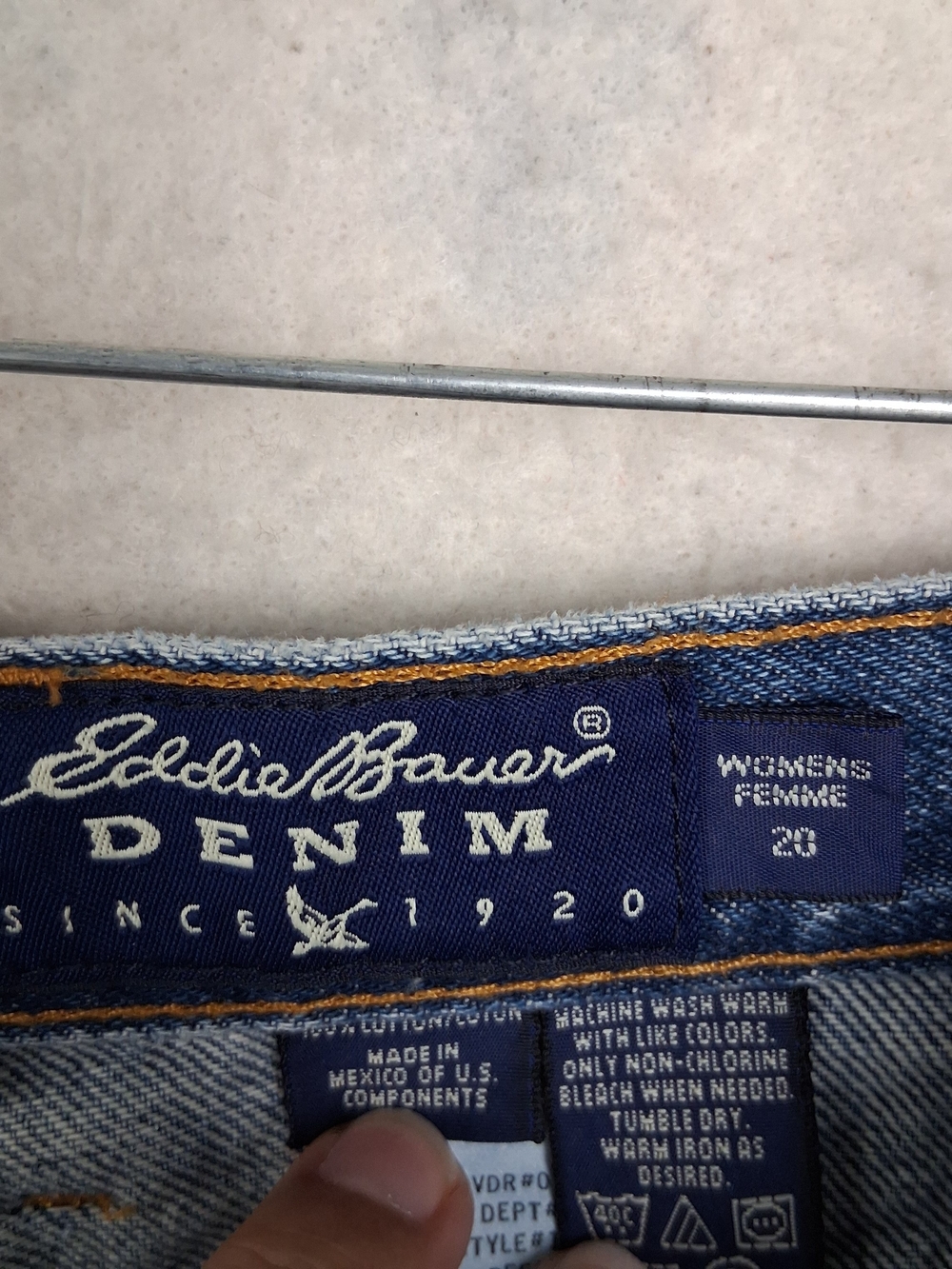 90s Vintage Eddie Bauer Womens 20 NWT Blue Denim Jeans High Rise Loose Fit Mom - Picture 5 of 16